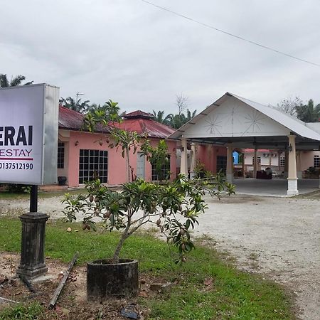 Sri Peserai Homestay บาตู ปาฮัท ภายนอก รูปภาพ